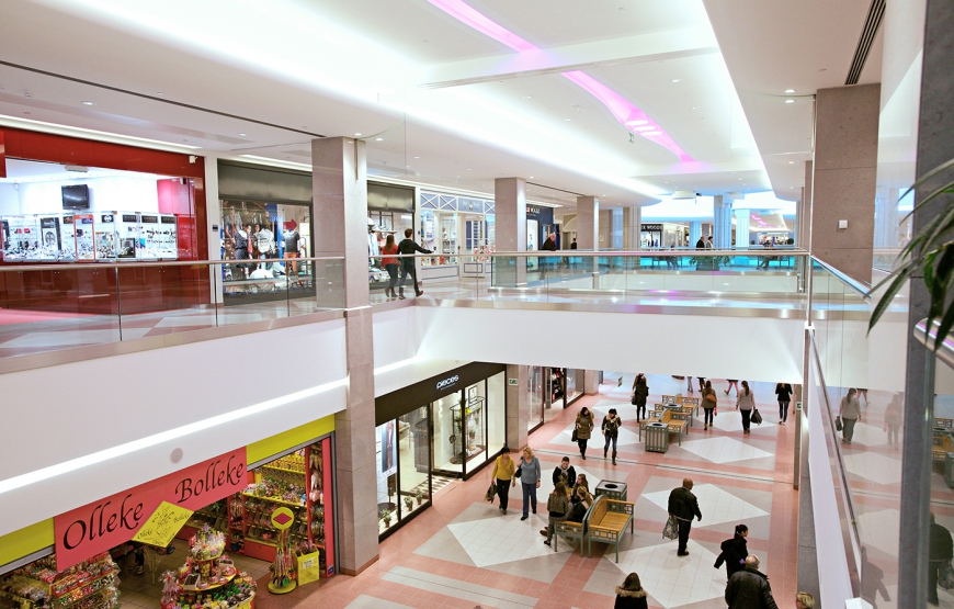 SPARQ Balustrades Wijnegem Shopping Centrum custom range
